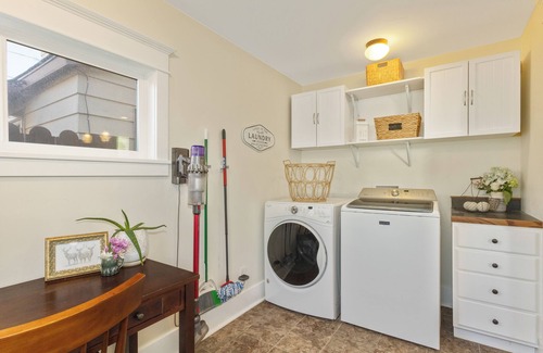 Historic Livingston Casa | Ultra charming historic home just a few blocks from Downtown Livingston, MT
