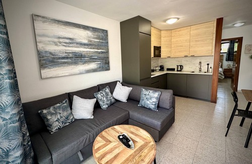 Caleta de Fuste Apartamento | Apartamento ultra chic con piscina, WiFi y todas las comodidades modernas