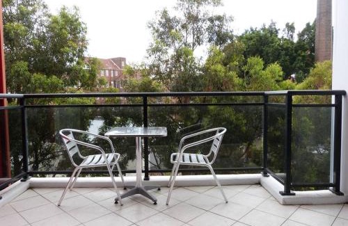 St. Leonards Apartamento | Ultra Convenient Apartment HER09029