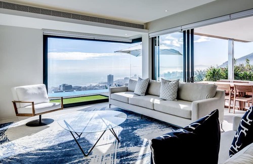 Fresnaye Casa | Ultra-Lux Villa w/ Breathtaking Views, Gym + Daily