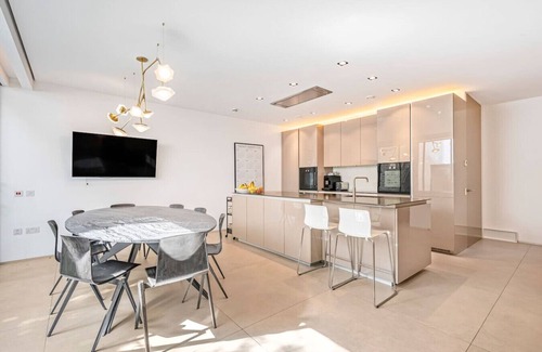 Redcliffe Casa | Ultra Luxury Chelsea Home Large Garden
