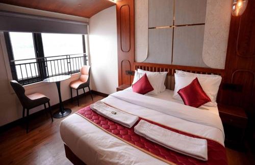 Alappuzha Alquiler De Eote | Ultra Luxury House Boat Alleppey By LexStays