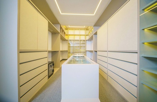 Medellin Casa | Ultra-Luxury Mansion In Medellin Gym Jacuzzi Daily Maid Barbershop Gameroom Bar