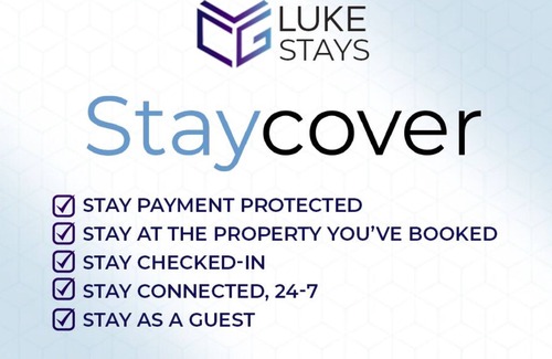 Burslem Condominio | Ultra-modern 2-Bedroom Apartment with Parking