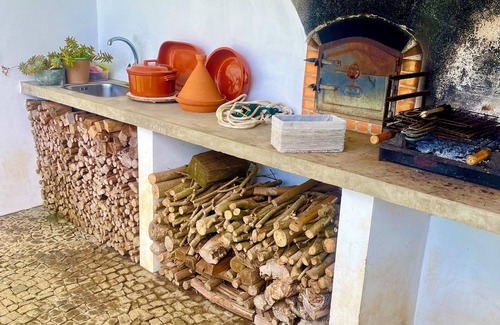 Angra do Heroismo Casa | Ultra-Private home, tranquil 4-bedroom, 2.5 bathroom house on Terceira Island.