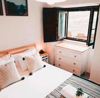 Azenhas do Mar Apartamento | Um Lugar ao Sol Beach House Azenhas do Mar