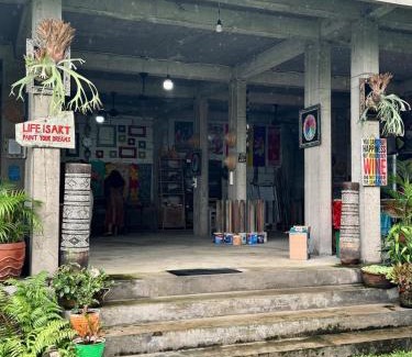Sambahan Casa | Umah Made Bali Home & Art Space