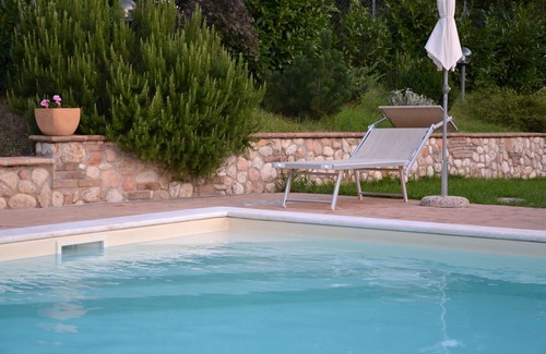 Precetto Villa | Umbría - Casa de campo con piscina cerca de las cataratas Marmore