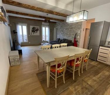 Saintes-Maries-de-la-Mer Apartamento | Un cocon au cœur du village