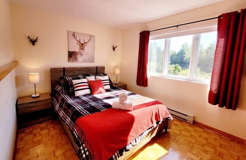 Chertsey Chalet De Esquí | Un coin tranquille au bord de la rivière Ouareau