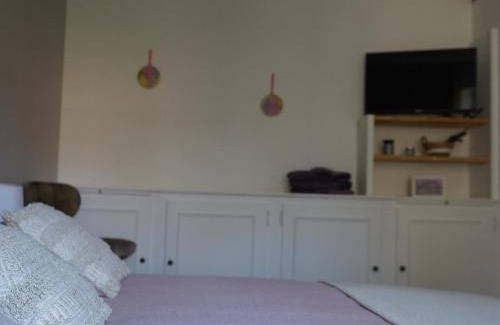 Parthenay Cama Y Desayuno | un dimanche chez Julie chambre Célestine