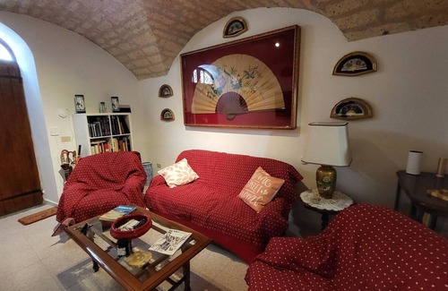 Cuglieri Apartamento | Un Gioiello Nel Corso Principale -itiseasy1