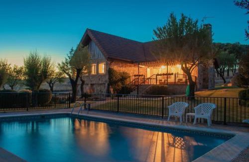 Avila Casa | Una casita en el campo dentro de la ciudad