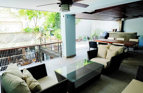 Casco Viejo Casa | Una Villa Colonial con Encanto en el Corazón del Casco Antiguo