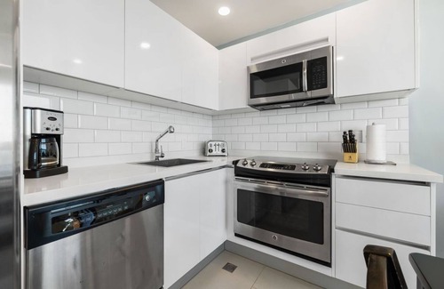 Noord Condominio | Unbeatable 2 bedroom beachfront condo!