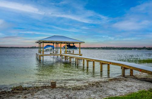 Sebring Casa | Uncork and Unwind You are on Lake Time