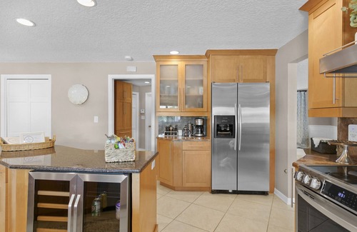 Culbreath Isles Casa | Undamaged by Hurricane with Heated Pool and Arcade!