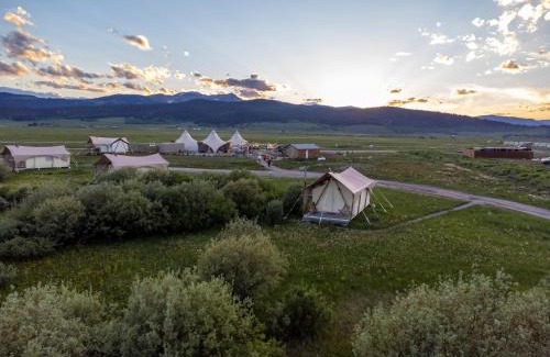 West Yellowstone Otro | Under Canvas West Yellowstone
