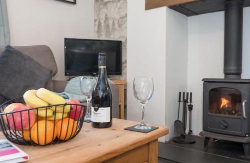 Manod Casa | Under Moor Cottage