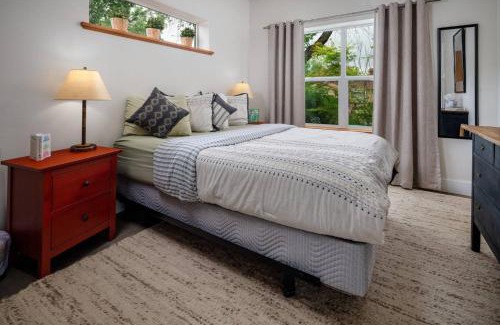 Woodstock Casa | Under The Cedars Guesthouse