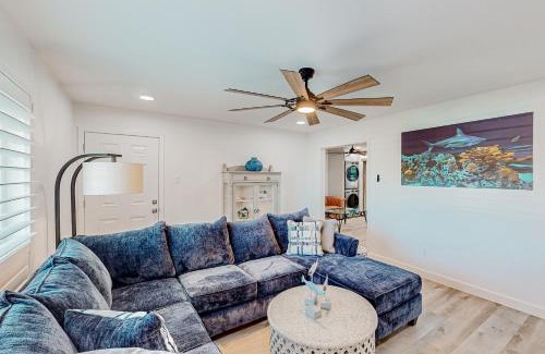 Del Mar Apartamento | Under the Sea