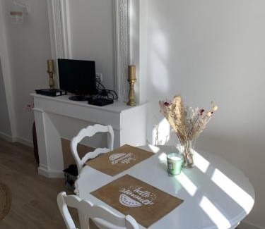 Langon Apartamento | Une nuit à Bord de Garonne - WIFI