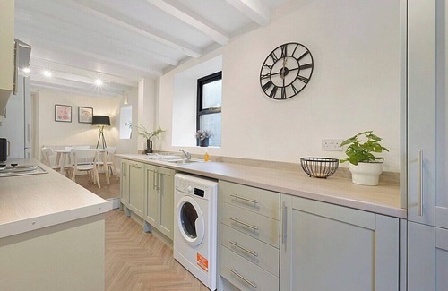 Bowes Casa | Unicorn House, Hot Tub, Near Barnard Castle