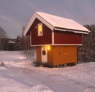 Gvarv Apartamento | Unik overnatting i Stabbur/Minihus