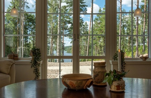 Vetlanda Municipality Casa | Unikt Sjönära Boende för Hela Familjen i Astrid Lindgrens Småland