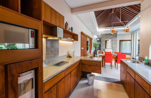 Nakula Villa | Unique 1BR Villa, Seminyak - 3Min Drive To Eat Street! W/Private Swim Pool!