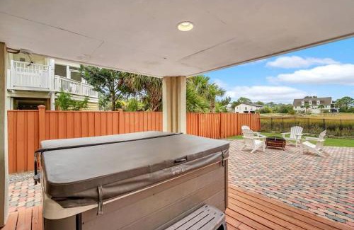 Tybee Island Apartamento | Unique 5 BDR Home on the Marsh! HOT TUB amazing su