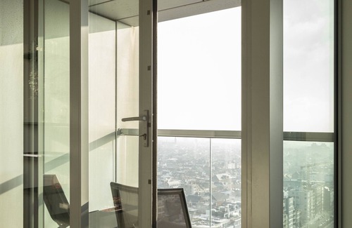 Amandus - Atheneum Apartamento | Apartamento ÚNICO: ¡la mejor vista de Amberes!