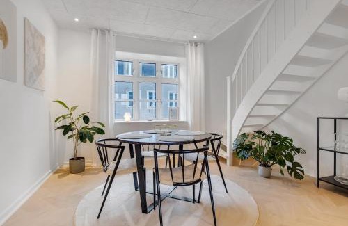 Herning Apartamento | Unique apartment on the pedestrian street - the city's best location