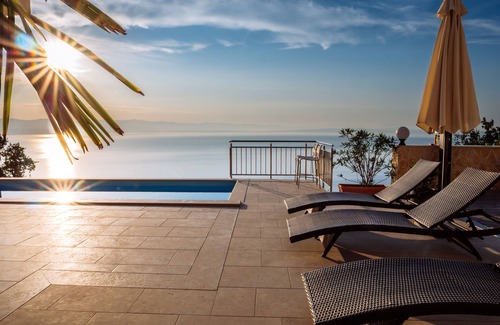 Medveja Apartamento | Vista panorámica única de 180 grados de la bahía de Kvarner