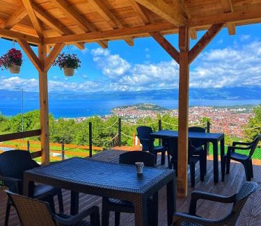 Ohrid Apartamento | Unique Bungalow Cityview Ohrid
