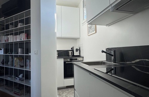 Quartier Saint-Ambroise Apartamento | Unique central arty Penthouse with 2 bedrooms, airCond and terraces
