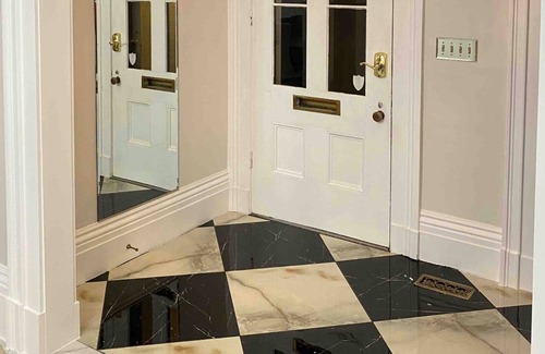 Newington Condominio | Unique condo near hartford
