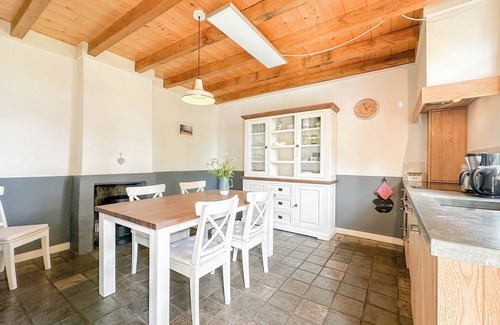Municipality of Drimmelen Casa | Unique cottage by water near the Biesbosch