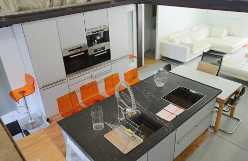 California - Pezou Apartamento | Unique Duplex in the center of Cannes Ideal accomodation for 6 to 7 guests