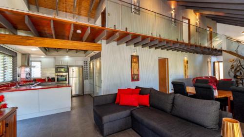 Bongaree Casa | Unique Getaway 300m To Bribie Foreshore, Bongaree