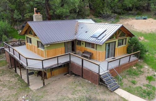 Mammoth Creek Apartamento | Off‑Grid Glamping near Zion & Bryce. Big groups OK