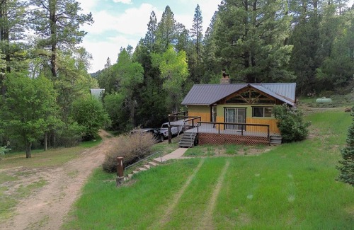 Mammoth Creek Apartamento | Off‑Grid Glamping near Zion & Bryce. Big groups OK