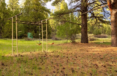 Mammoth Creek Apartamento | Off‑Grid Glamping near Zion & Bryce. Big groups OK