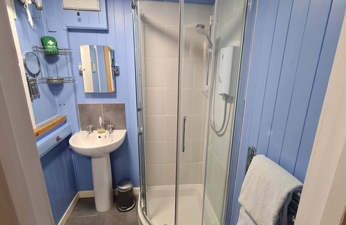 Litlington Cabina | Unique, hand-built cabin in the heart of the Cuckmere Valley