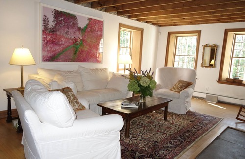 Glendale Casa | Propiedad histórica única con comodidades y servicios modernos en excelente ubicación