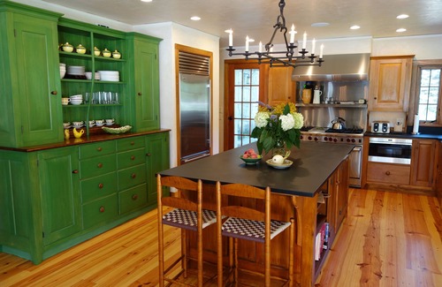 Glendale Casa | Propiedad histórica única con comodidades y servicios modernos en excelente ubicación