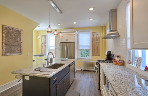 Hummelstown Casa | Casa de vacaciones Hershey Harrisburg bellamente renovada y espaciosa