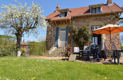 Saint-Honore-les-Bains Casa | Casa de vacaciones única en Saint-Honoré-les-Bains