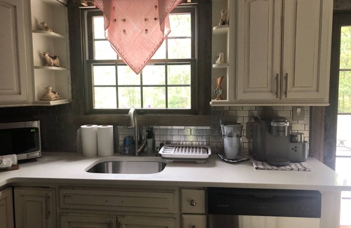 Stroudsburg Casa | Unique home in great neighborhood