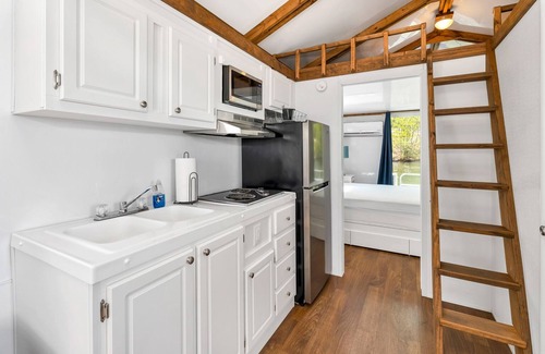 Weirs Beach Alquiler De Eote | 🌟 Unique Houseboat Experience on Lake Winnipesaukee - Harborside 🚤🌊